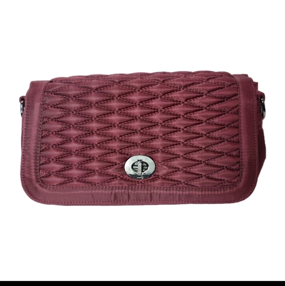 Lug Allegro NWOT Quilted Burgendy Crossbody Bag Outdoor Athleisure Travel Boho - Picture 4 of 16